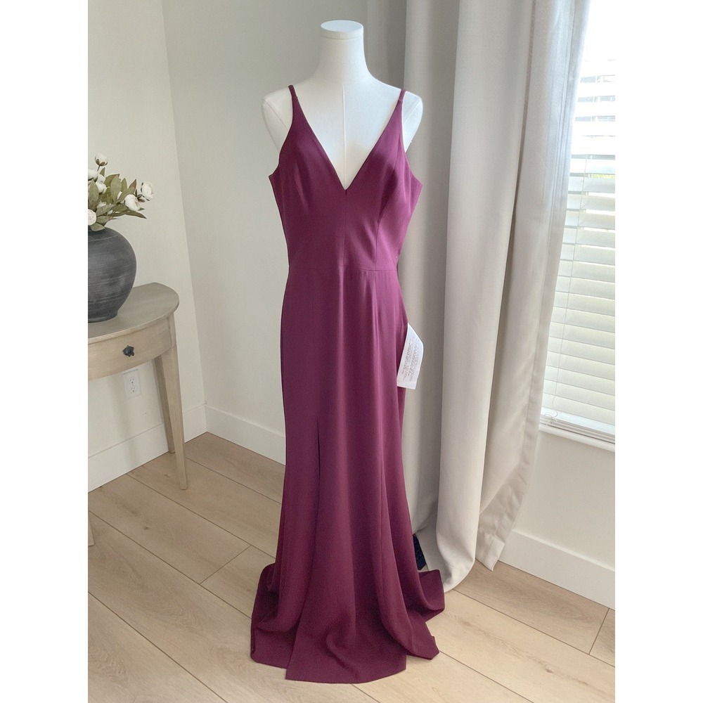 Dress The Population‎ Iris Slit Crepe Gown Side Slit Burgundy LARGE NWT